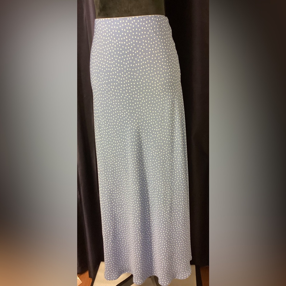 Long and slender maxi skirt periwinkle with polka dots and slits on sides size S